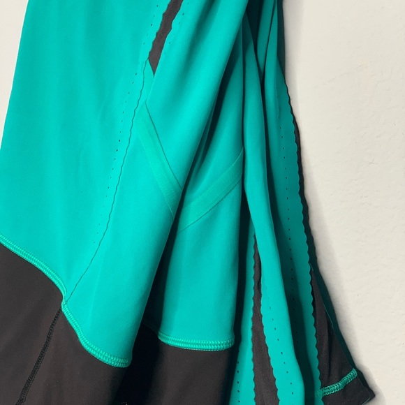 Turquoise Lululemon Leggings - Picture 4 of 8